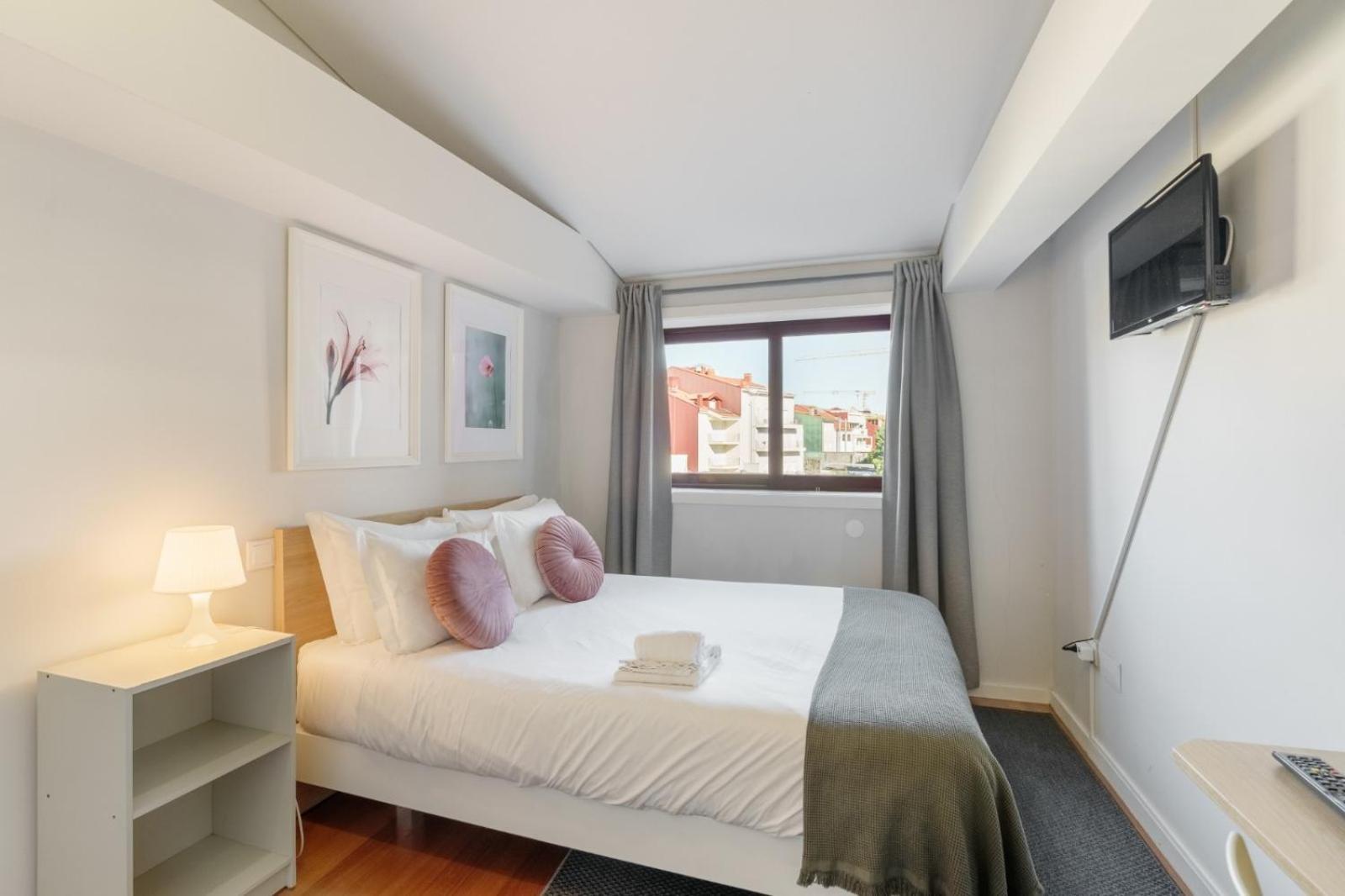 Bellu Studios & Suites Braga Luaran gambar