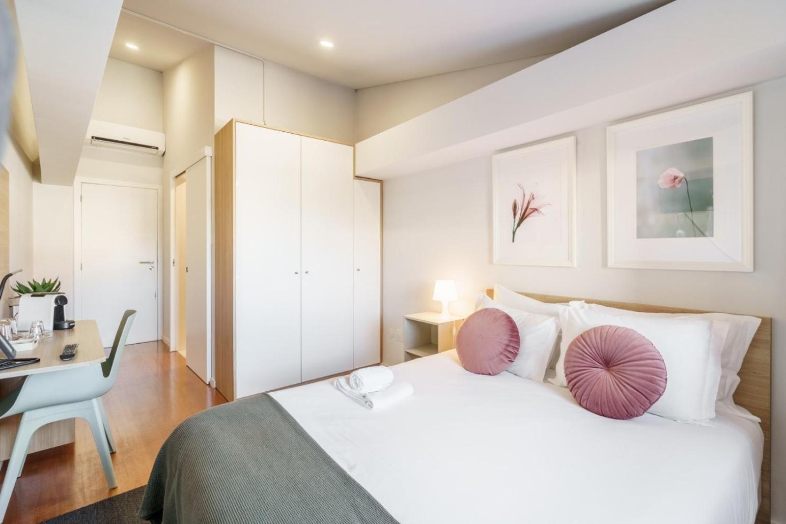 Bellu Studios & Suites Braga Luaran gambar